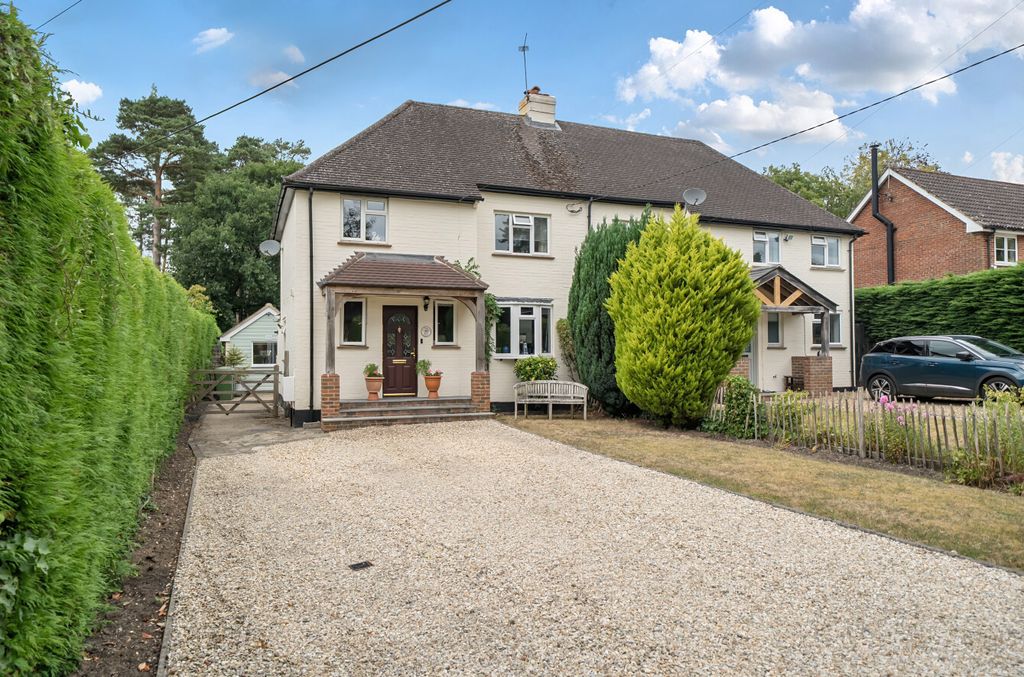 Property photo 1 of 23 1320761-26-687945...