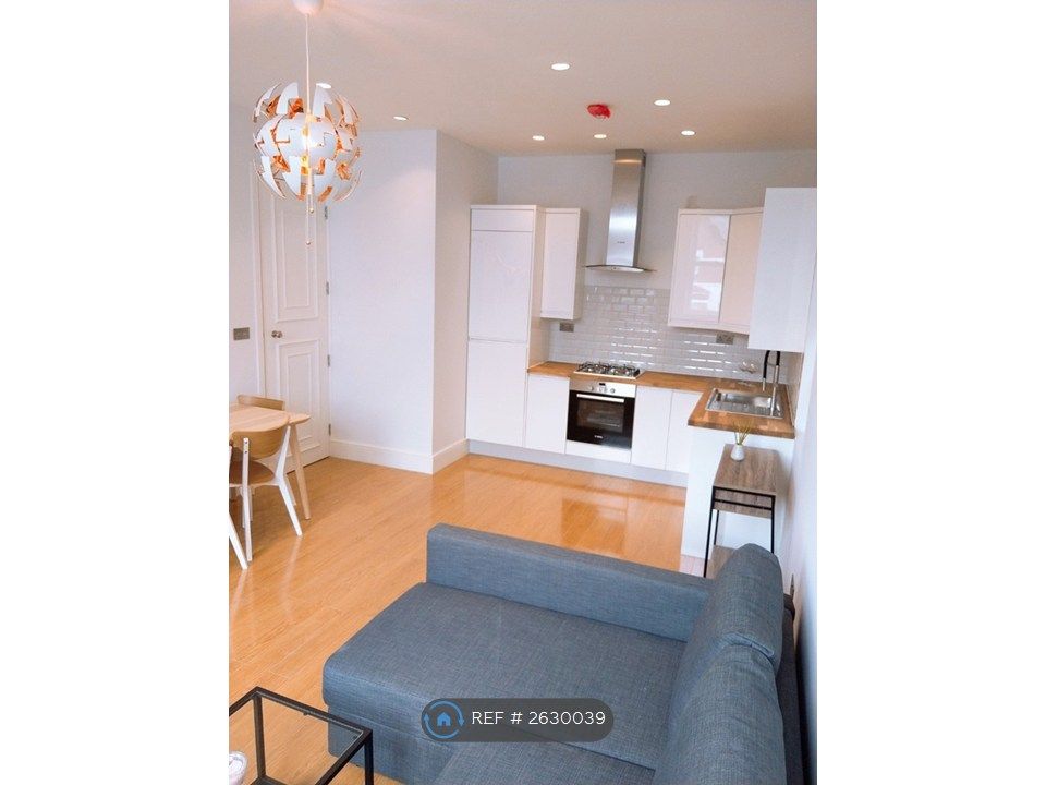 Property photo 1 of 13 Living Room And Kitchen