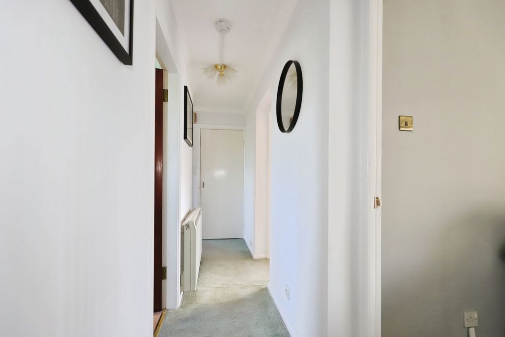 Property photo 3 of 20 Pbox-Img.Jpg