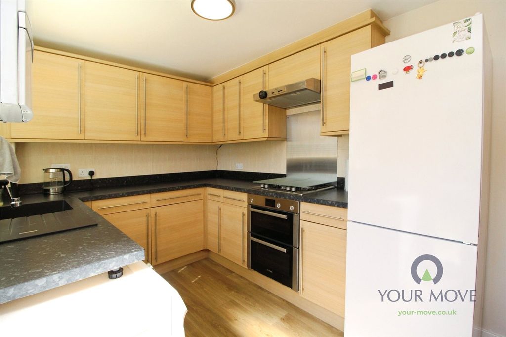 Property photo 1 of 24 Kitchen