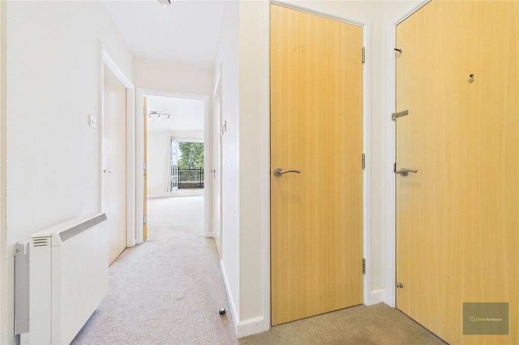 Property photo 2 of 13 Picture No. 08