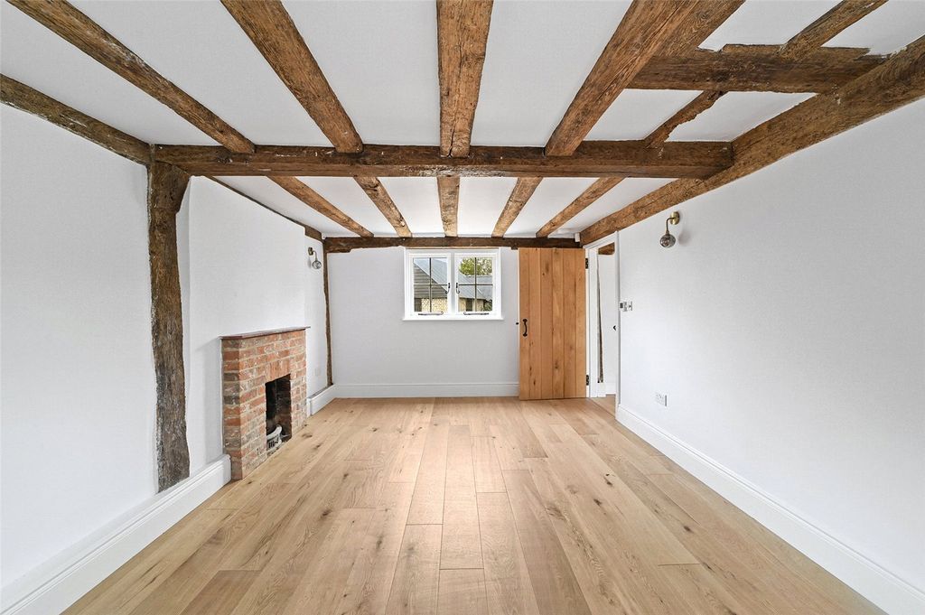 Property photo 3 of 12 Dining Room