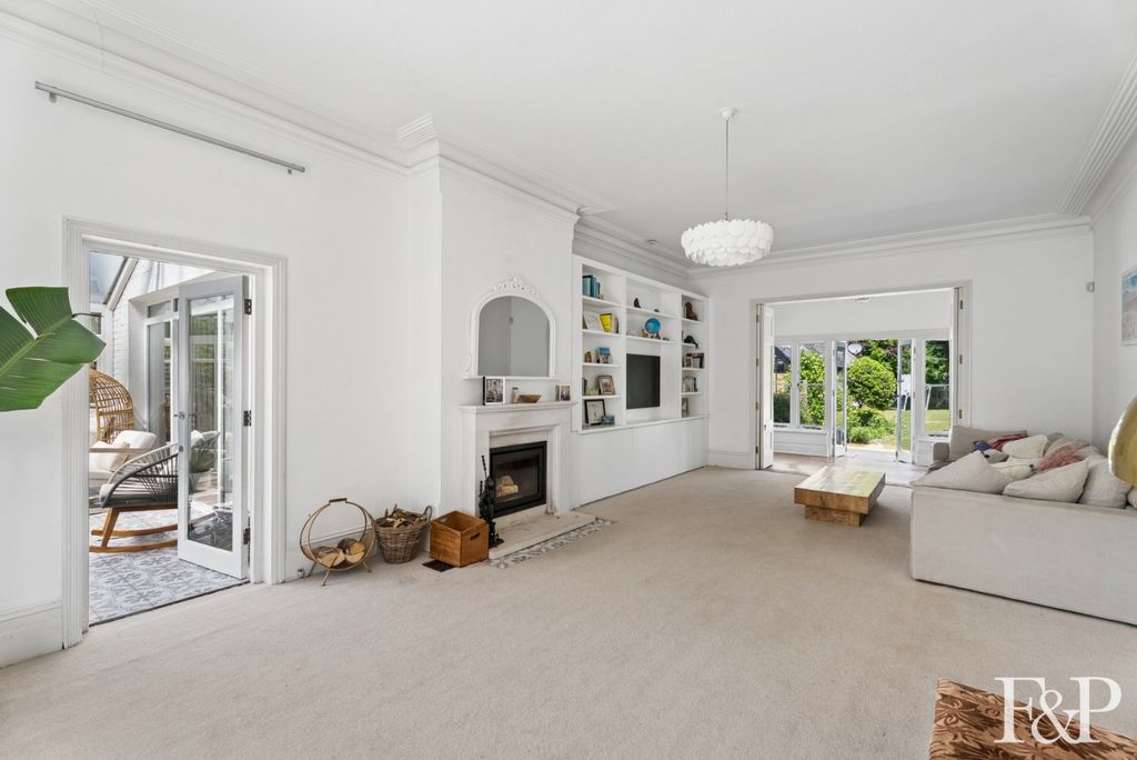 Property photo 3 of 27 5186318