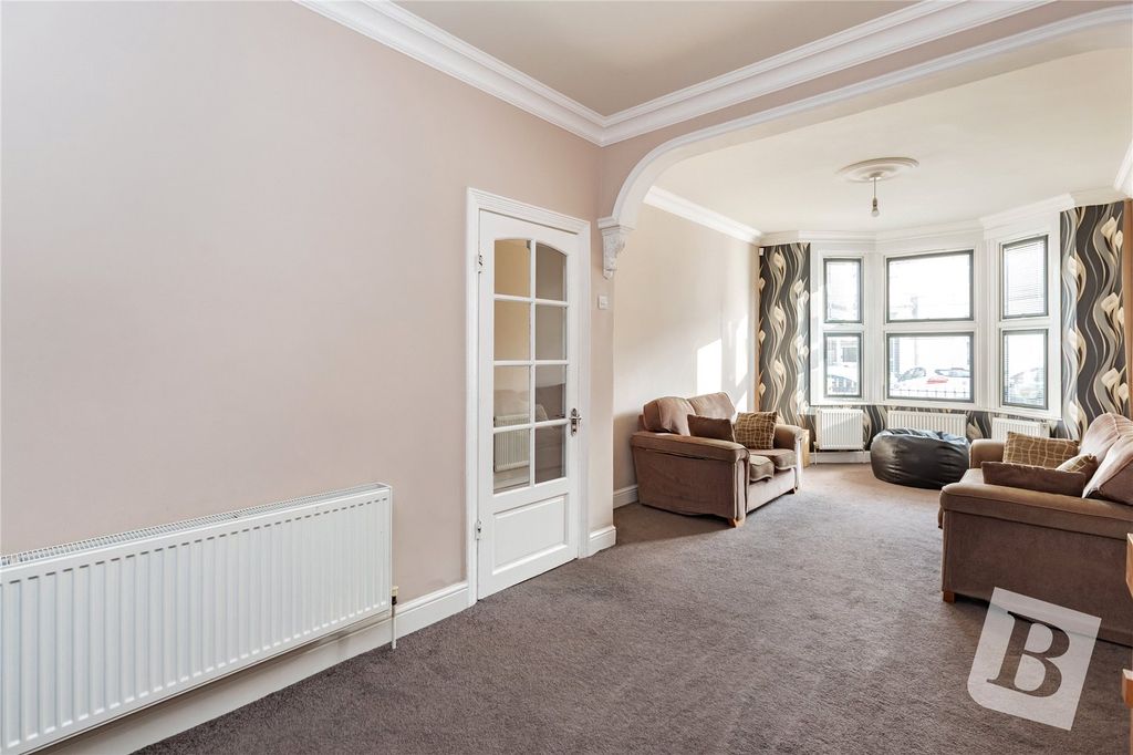 Property photo 3 of 18 Picture No. 16