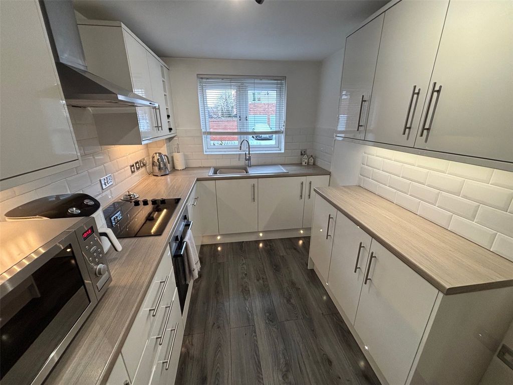 Property photo 3 of 14 Picture No. 14