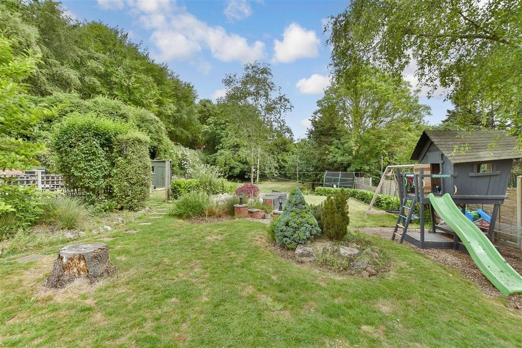 Property photo 2 of 18 Rear Garden