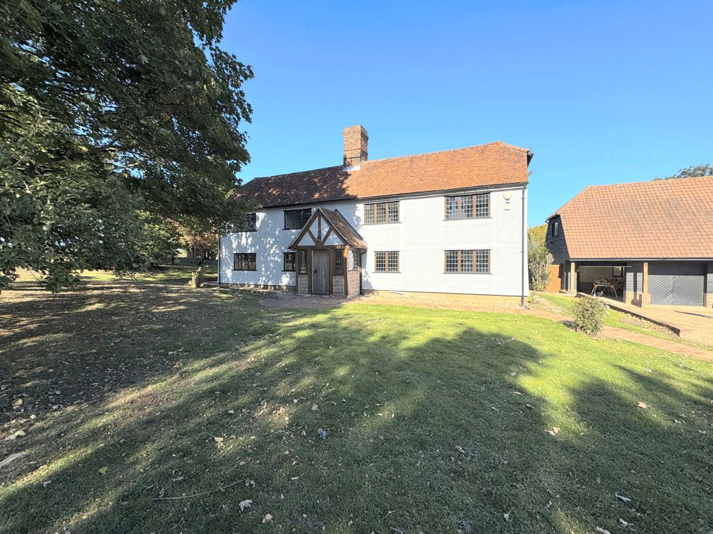 Property photo 1 of 32