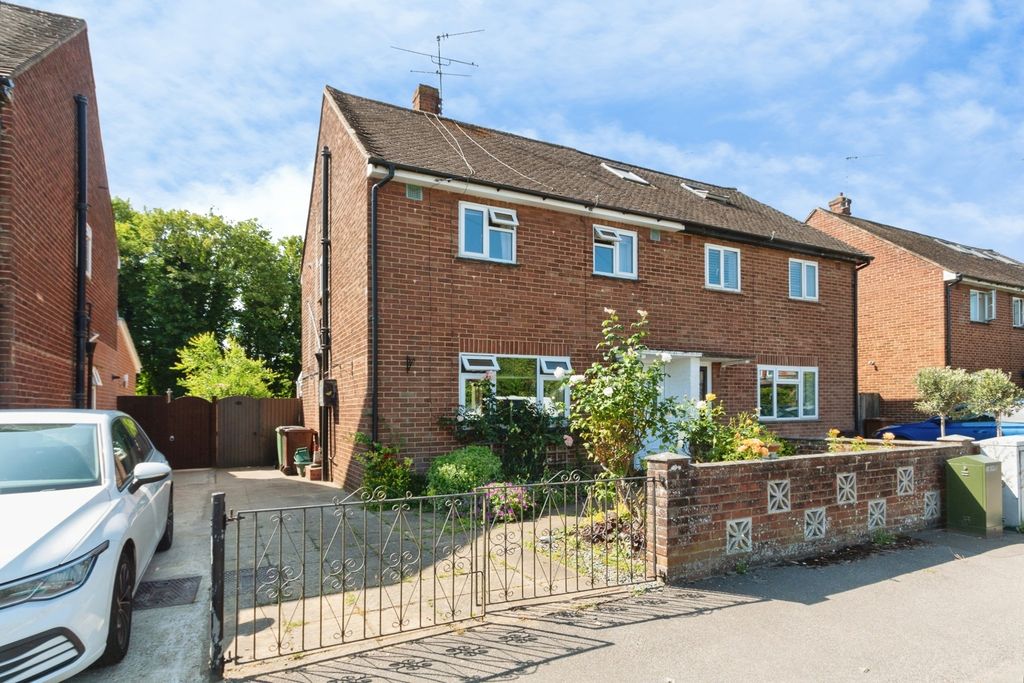 Property photo 1 of 18 Pbox-Img.Jpg