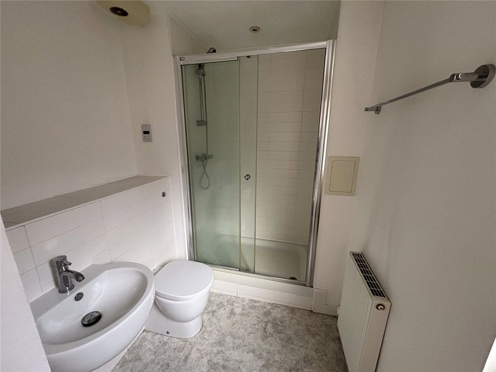 Property photo 3 of 6 Picture No. 06