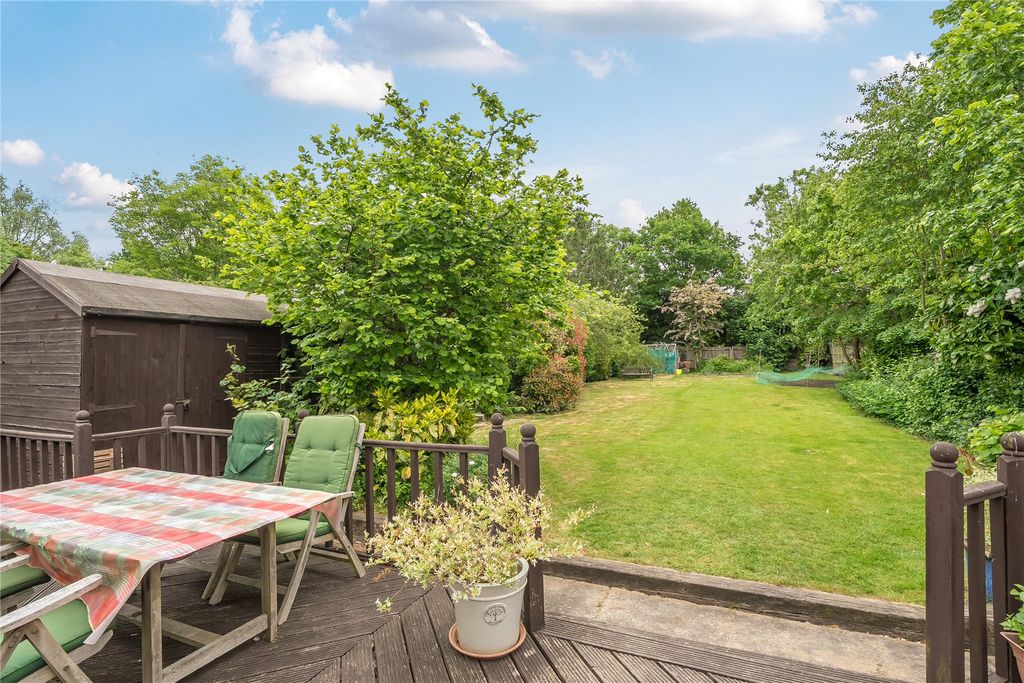 Property photo 3 of 21 Picture No. 24