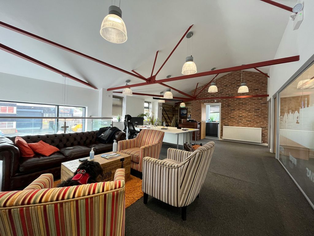 Property photo 2 of 10 Img_5580.Jpg