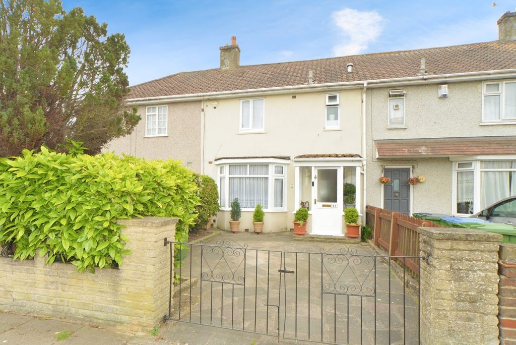 Property photo 1 of 15 Photo