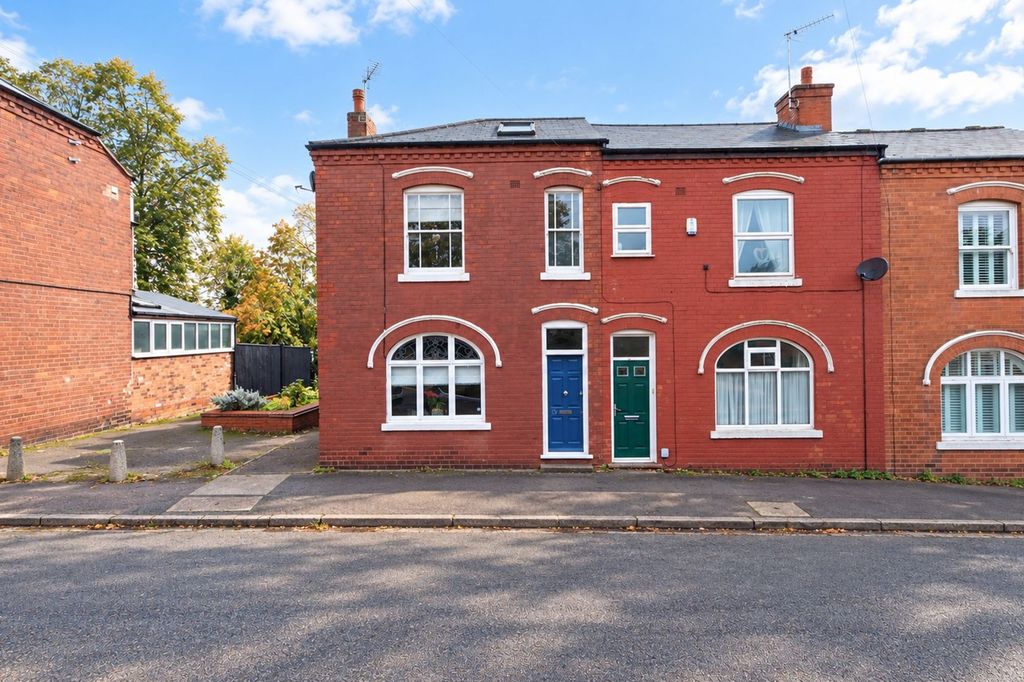 Property photo 1 of 14