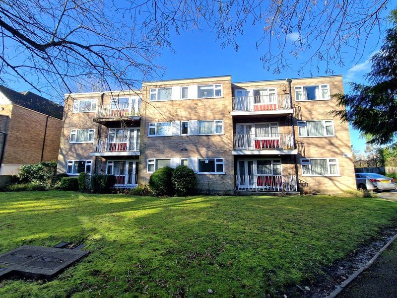 Property photo 1 of 8 Photo 9