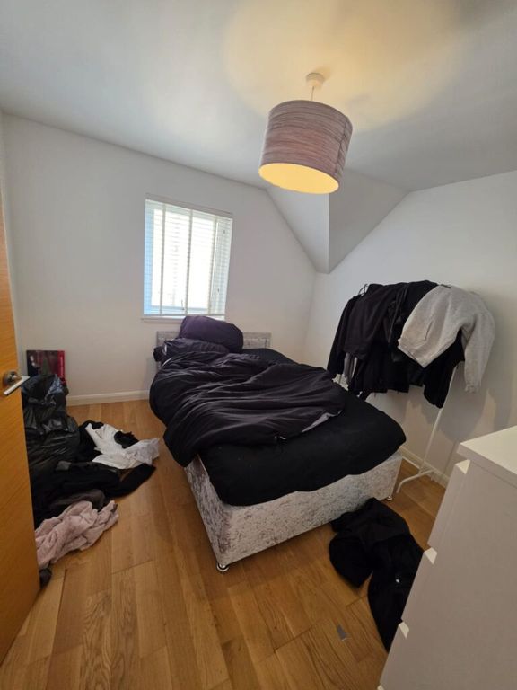 Property photo 3 of 36