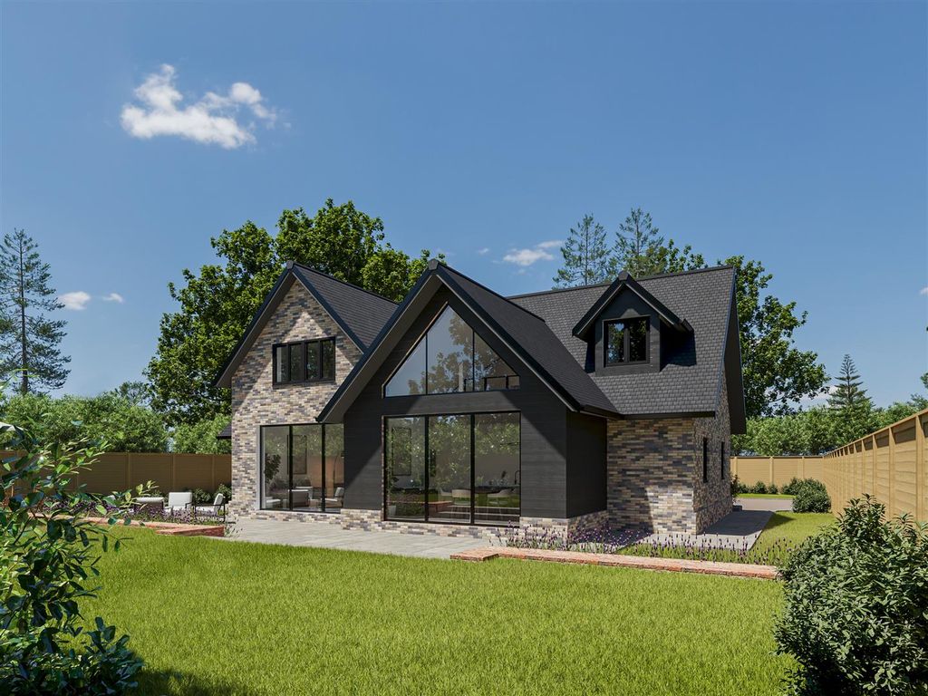 Property photo 3 of 6 Exteriorbackyard_02.Png