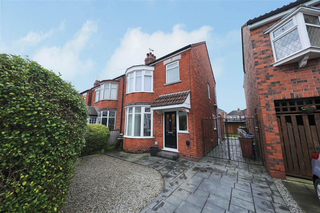 Property photo 1 of 21 0A4A9633.Jpg