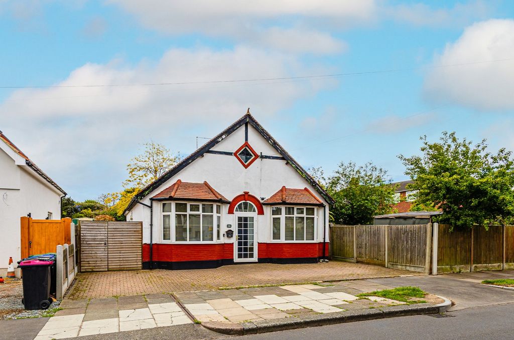 Property photo 1 of 30