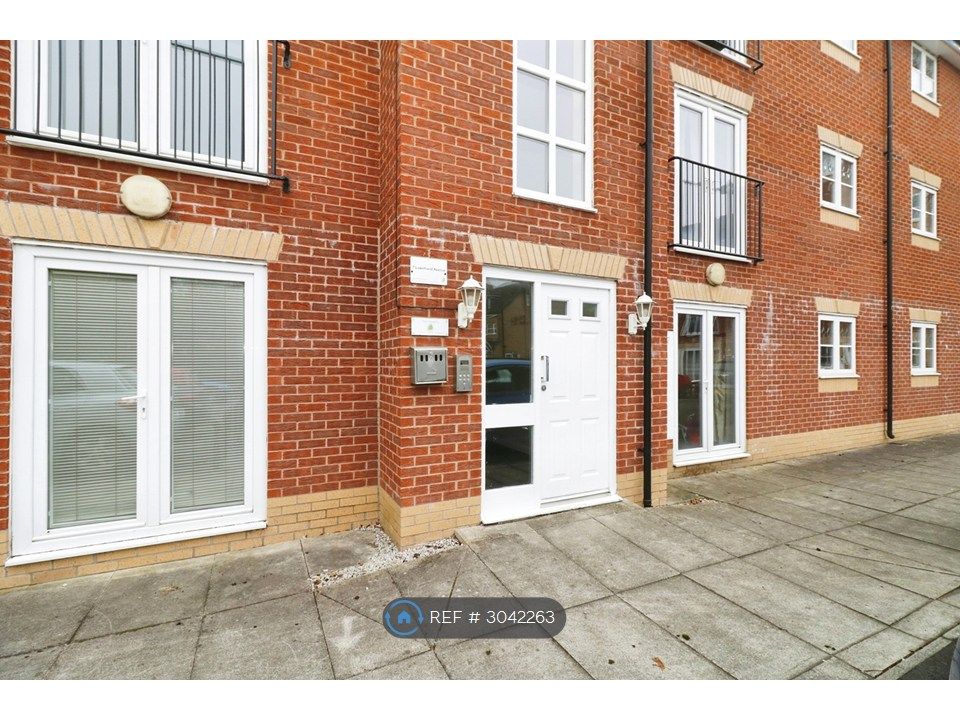 Property photo 1 of 21 Secured Entrance