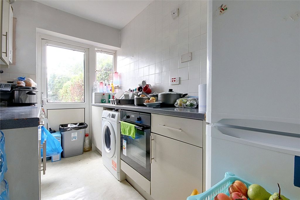 Property photo 3 of 15 Picture No. 11