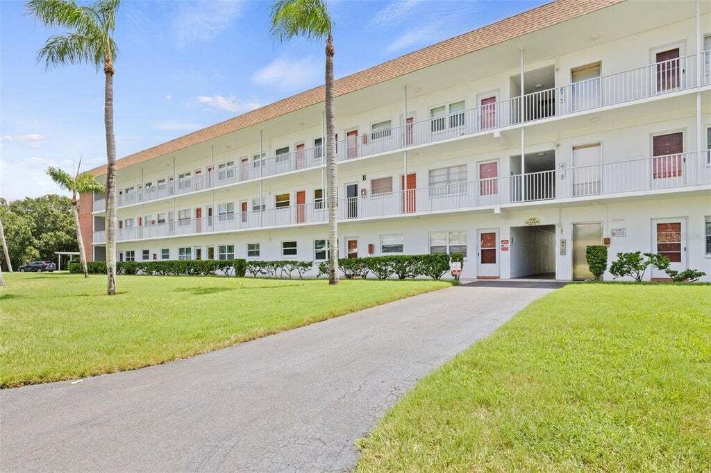 Property photo 2 of 20 <Alttext/>