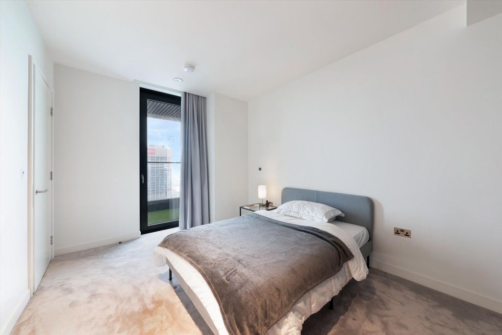 Property photo 3 of 14 Image