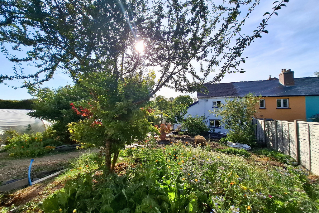 Property photo 1 of 53