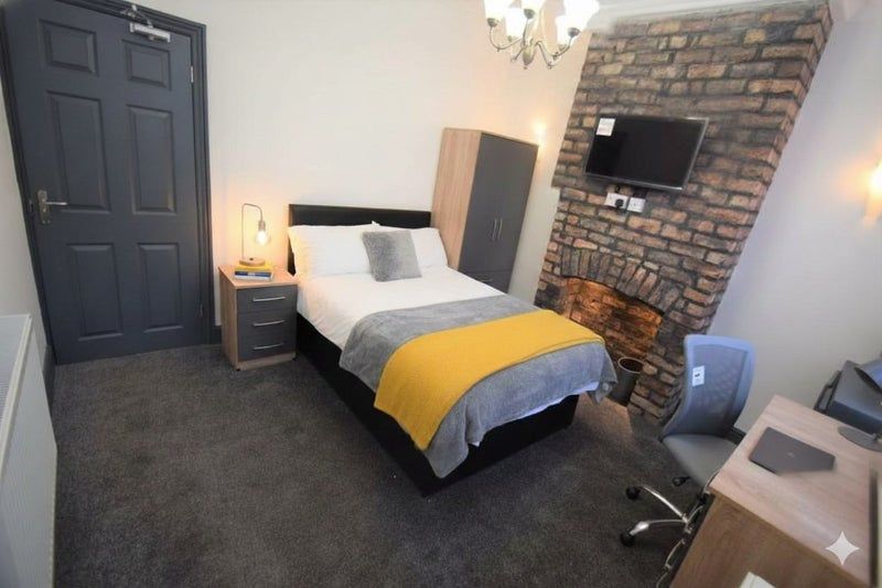 Property photo 3 of 8