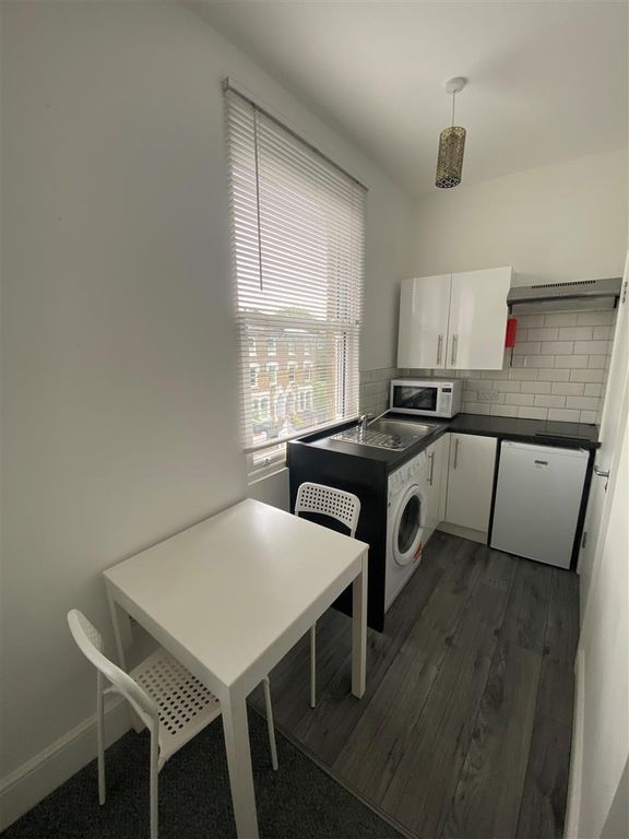 Property photo 2 of 7 2.Jpg