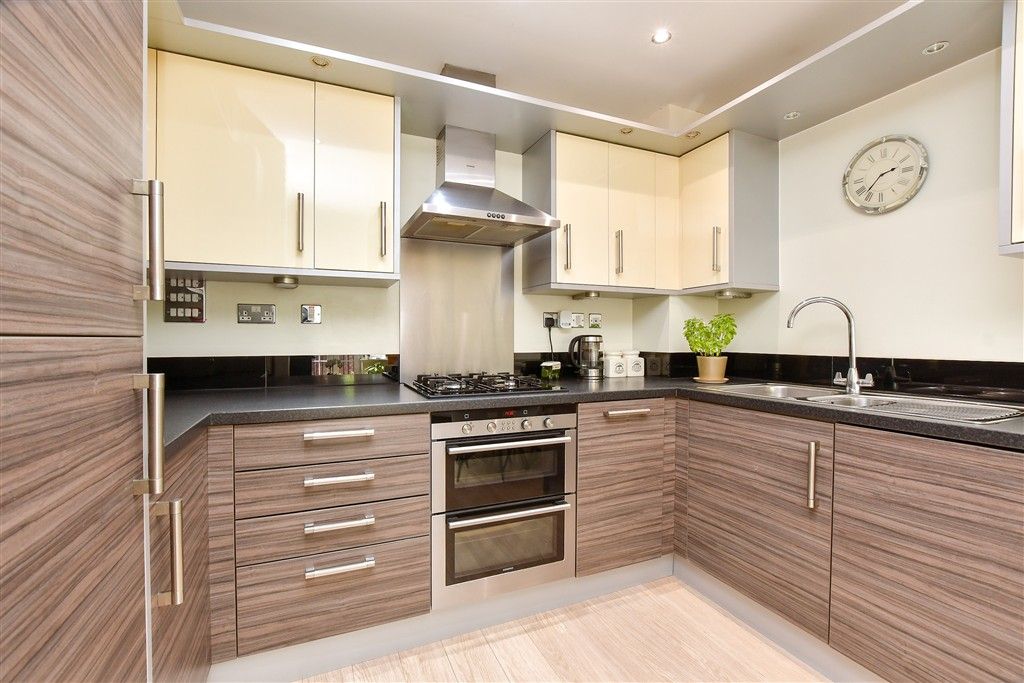 Property photo 3 of 12 Kitchen / Lounge / Dining Area