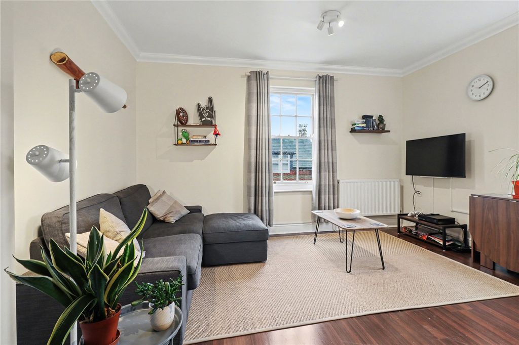 Property photo 2 of 17 Living Room