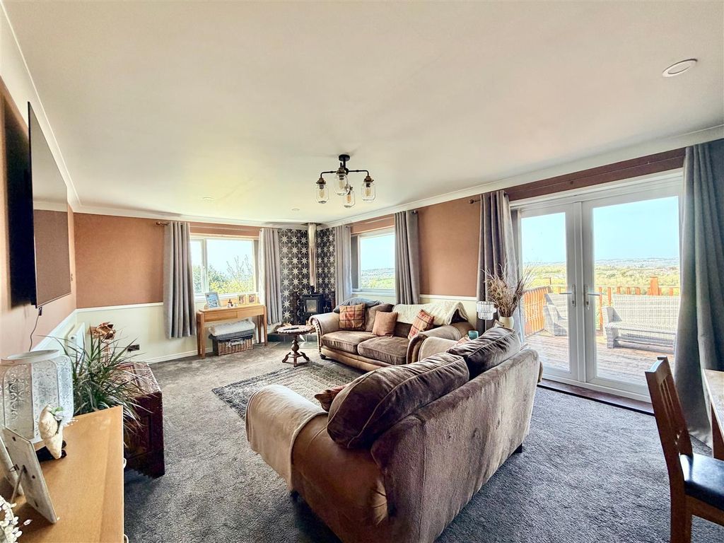 Property photo 3 of 32 Img_3182.Jpeg