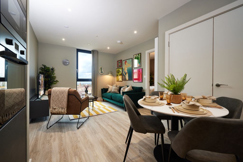 Property photo 2 of 18 Dining Room
