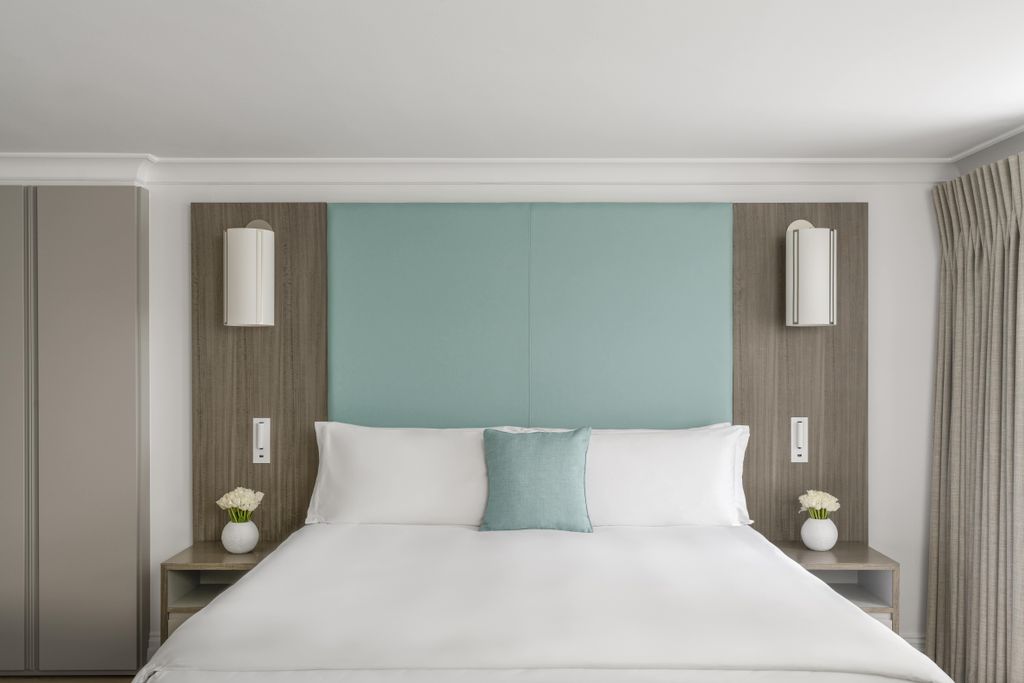 Additional image 7 of 3 bed flat to rentHertford Street, London W1J