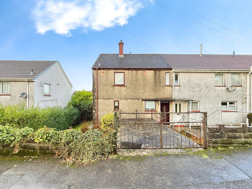 Property photo 2 of 26 4670361