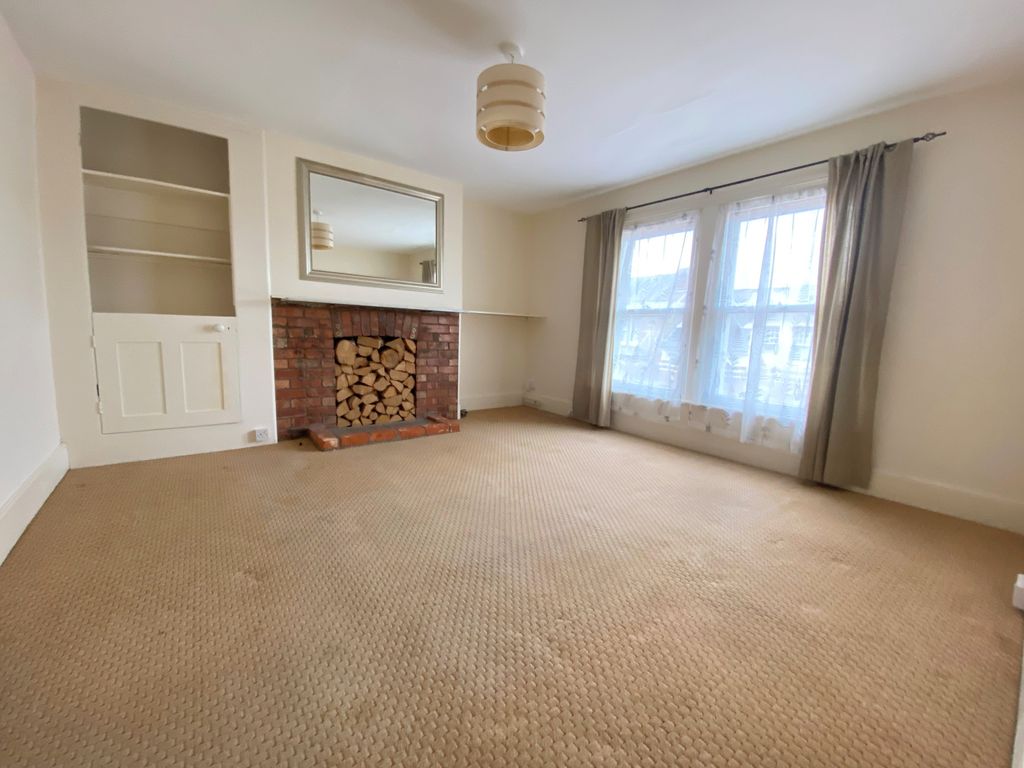Property photo 2 of 6 Gallery