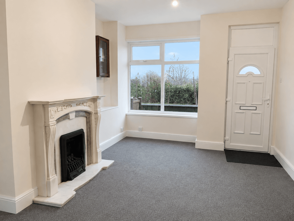 Property photo 3 of 6 46180