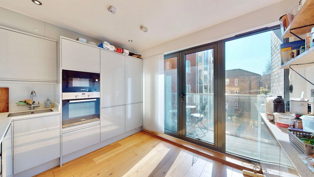 Property photo 3 of 24 Picture No. 48