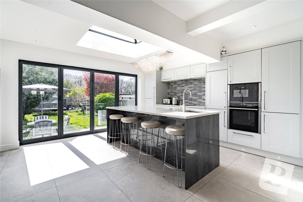 Property photo 2 of 13 Kitchen/Diner