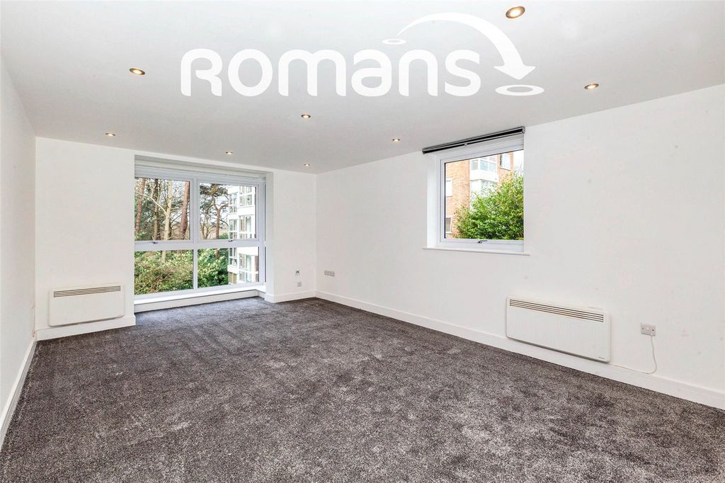 Property photo 2 of 9 Property Image