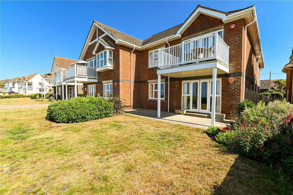 Property photo 2 of 22 Picture No. 24