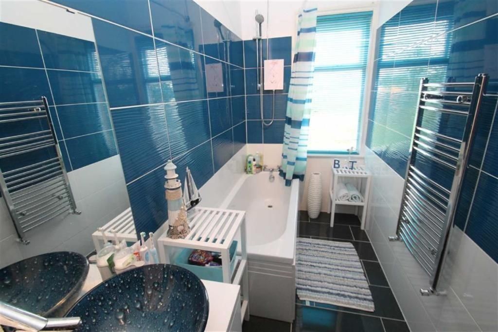 Property photo 3 of 7 3.Jpg