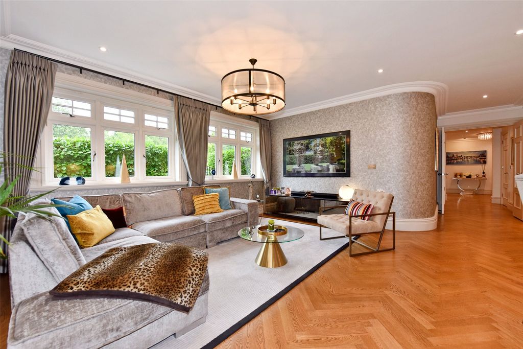 Property photo 3 of 10 Reception Room