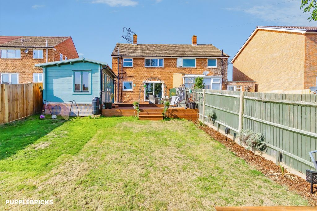 Property photo 3 of 17