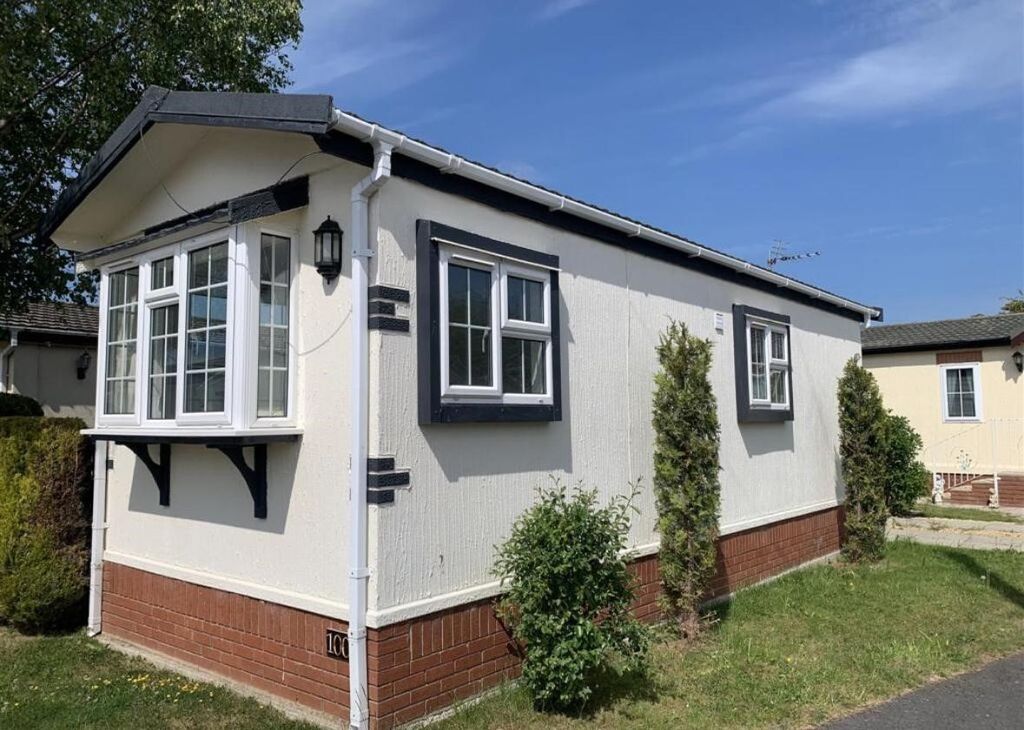 Property photo 1 of 7