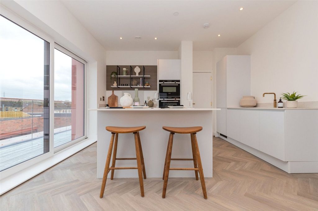 Property photo 3 of 36 Picture No. 29