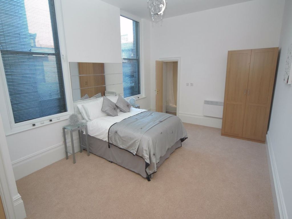 Property photo 3 of 4