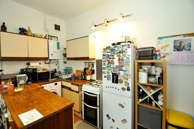 Property photo 3 of 11 Photo 23