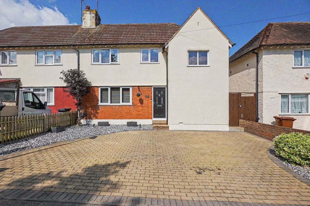 Property photo 1 of 27