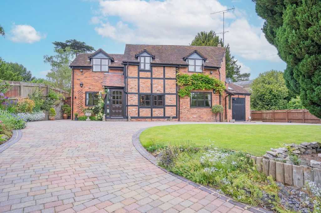 Property photo 1 of 23